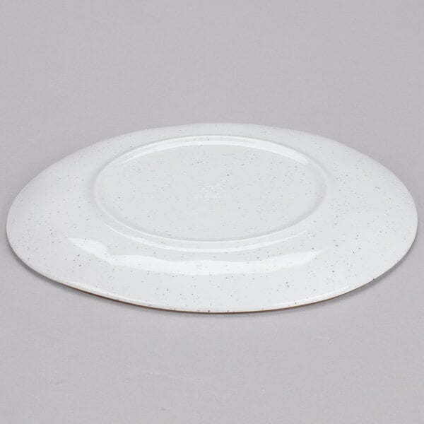 10 1/2" Irregular Round Coupe Plate - 12/Case