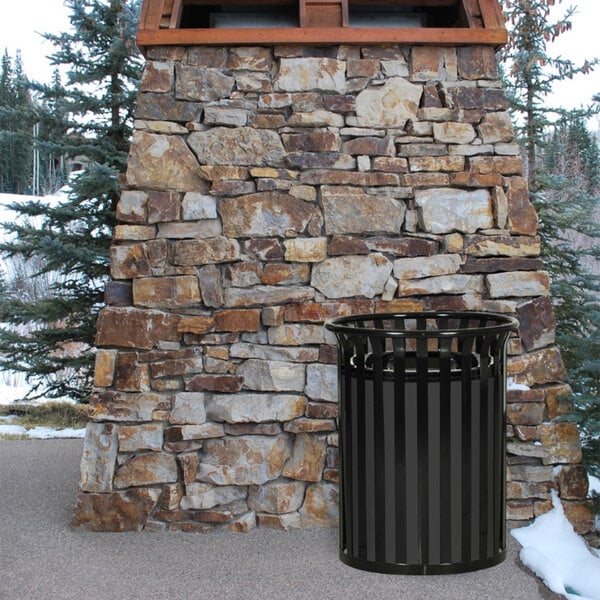 Black Gloss 37 Gallon Round Classic Outdoor Trash Receptacle