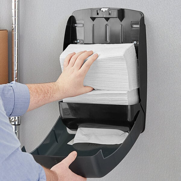 White Multi-Fold Paper Towel - 3024/Case