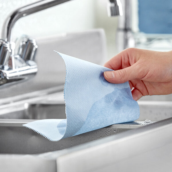 1-Ply Blue Single Fold Windshield Paper Towel - 2250/Case