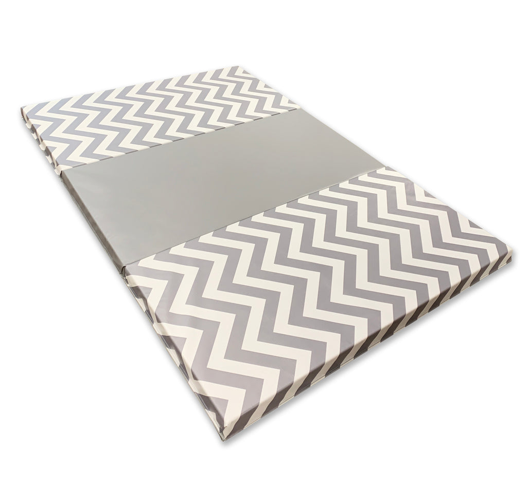 CHEVRON 4' X 6' X 2" INTERMEDIATE LEVEL FOLDING GYMNASTICS MAT